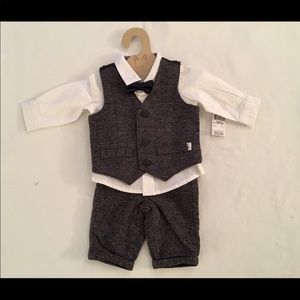 Boys Newborn to Toddler Suits